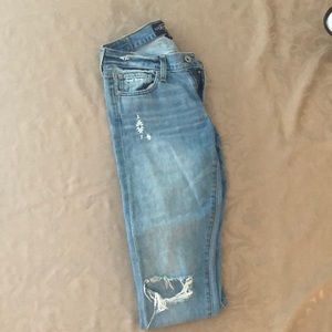 Lucky brand light wash boyfriend jeans